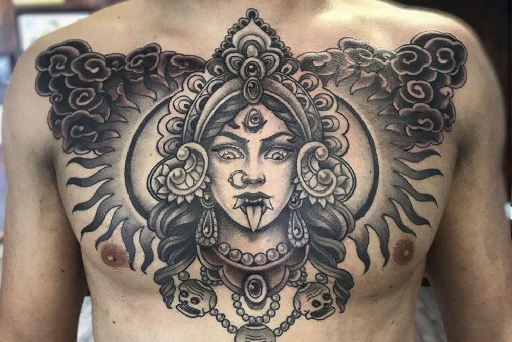 Meilleur tatoueur tatoueuse sur Bordeaux Talence japonais kali floral tatou tattoo tatouage tatouages
